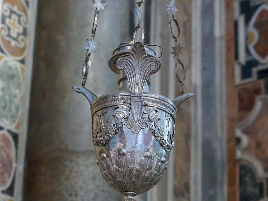 afbeelding n.28 van Rome: Sint-Pietersbasiliek, La Pietà en Pauselijke graftombes Tour activiteit in Rome, geüpload door aanbieder
