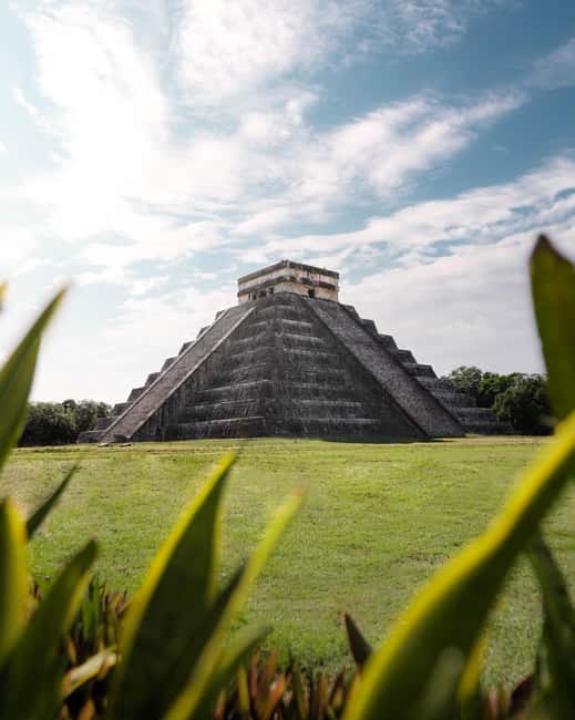image n.18 of From Merida: Chichen Itza, Izamal & Cenote with Buffet Lunch activity in Valladolid, Mexico, uploaded by supplier