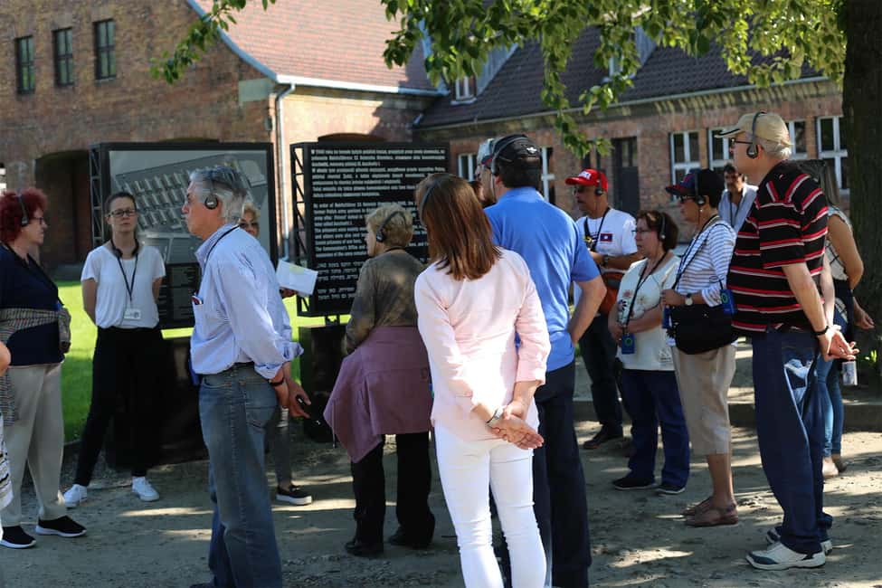 Image N°37 de Depuis Cracovie : Visite en petit groupe d'Auschwitz Birkenau avec prise en charge activité à Oswiecim, publiée par le prestataire