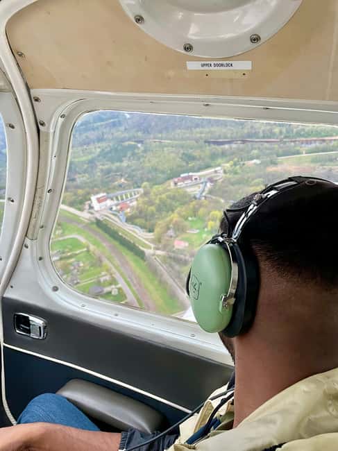 Image N°6 de Vol en avion au-dessus de Riga ou de la Lettonie activité à Riga, publiée par le prestataire
