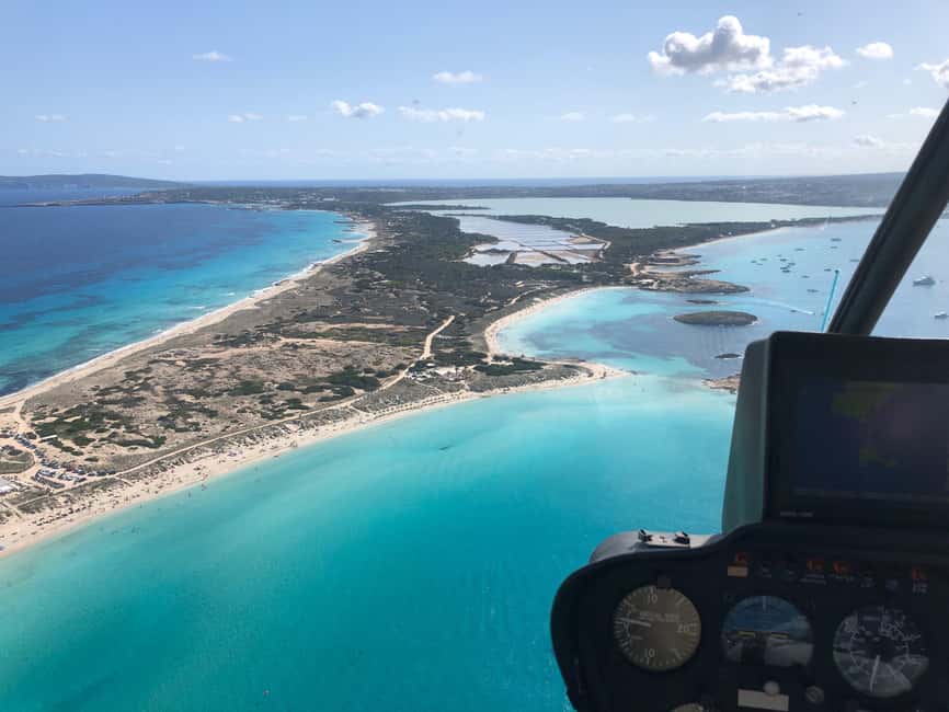 bild nr.3 av Mallorca: Upplevelse med helikoptertur i natursköna omgivningar aktivitet i Palma de Mallorca, uppladdad av arrangören