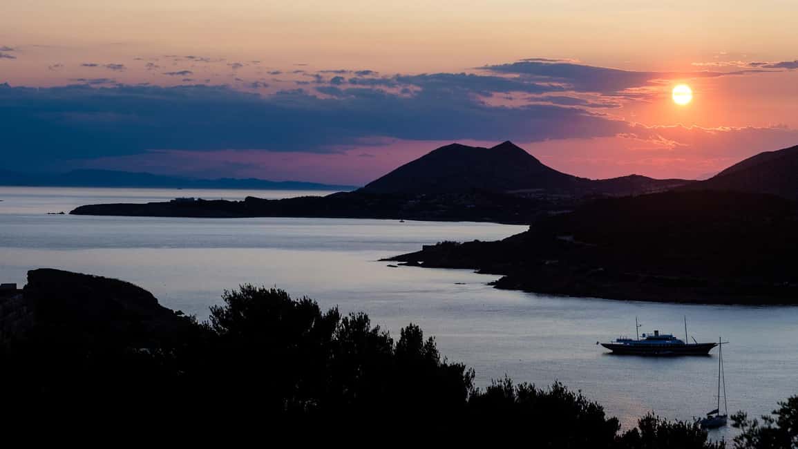 image n.12 of Sounion Private Tour: Just Your Group & Pro Photos activity in Sounion, uploaded by supplier
