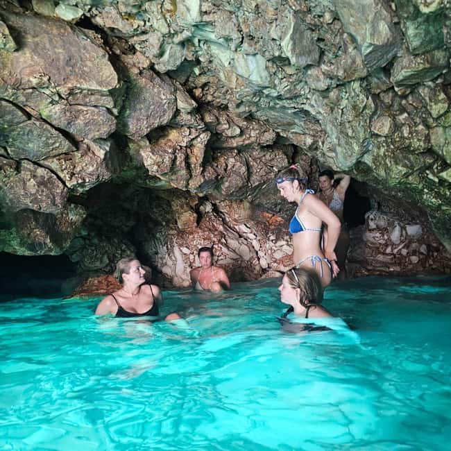 image n.31 of Blue Gem Cave Speedboat Tour Vlore activity in Vlorë County, uploaded by supplier