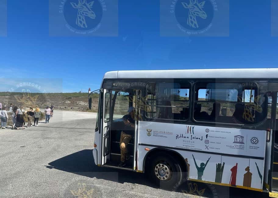 imagem n.26 de Cidade do Cabo: Ferry para Robben Island com ingresso para a prisão e passeio atividade em Cidade do Cabo, carregada pelo fornecedor