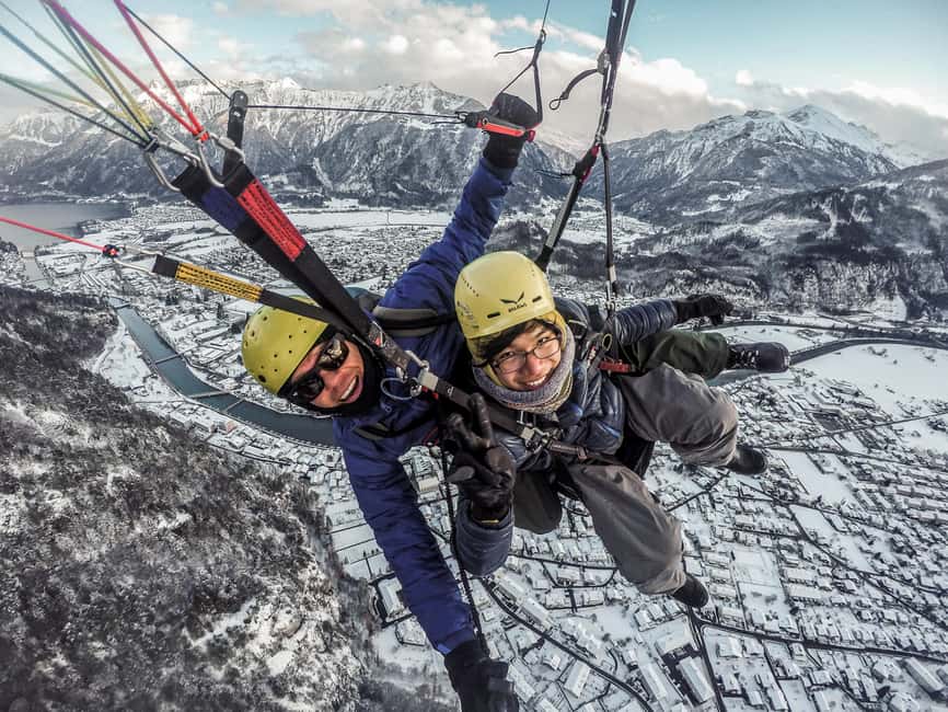 Immagine nº 11 di Interlaken: Volo in parapendio tandem con pilota attività a Interlaken, caricata dal fornitore