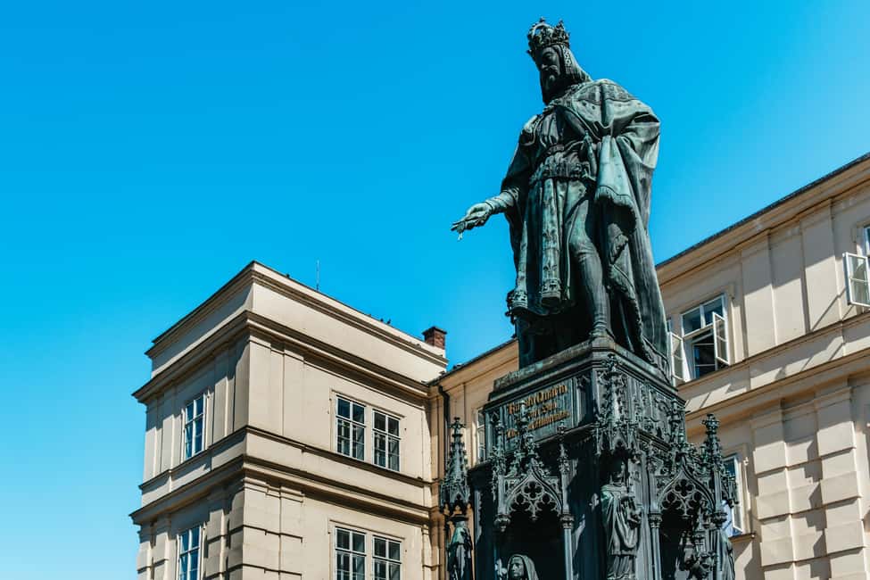Prag içindeki Prag Eski Şehir, Astronomik Saat ve Yeraltı Turu etkinliğinin tedarikçi tarafından yüklenen 12 no'lu görseli