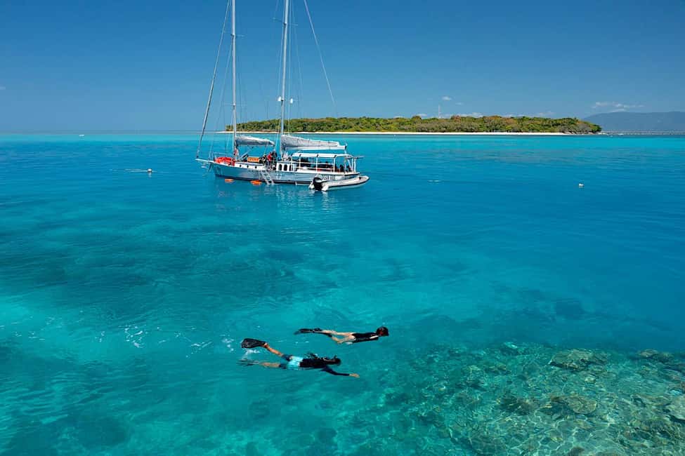 image n.8 of Cairns: Green Island & Great Barrier Reef Sailing Tour activity in Queensland, uploaded by supplier