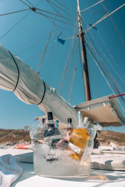 afbeelding n.9 van Corfu: Cruise bij zonsondergang op een traditioneel houten zeiljacht activiteit in West-Griekenland, geüpload door aanbieder