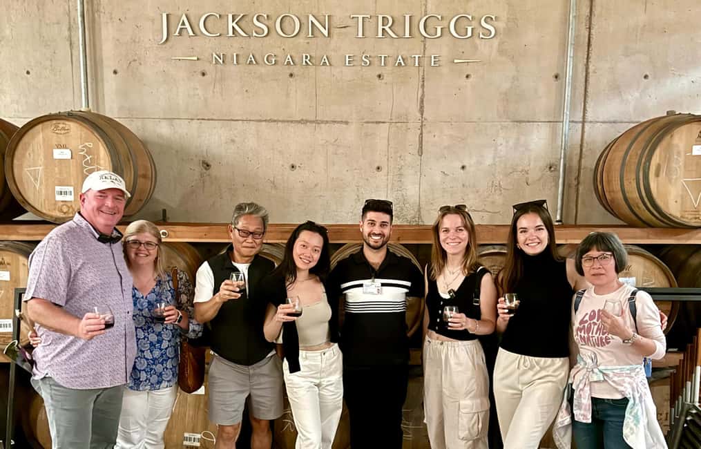 imagen n.º 4 de Toronto Niagara-on-the-Lake, Cata de Vinos y Ruta del Chocolate actividad en Niagara-on-the-Lake, subida por el proveedor
