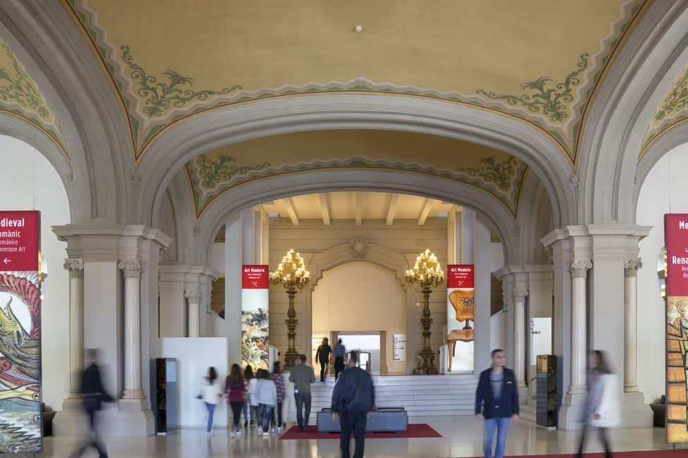 imagem n.11 de Barcelona: Ingresso para o Museu Nacional d'Art de Catalunya atividade em Barcelona, carregada pelo fornecedor