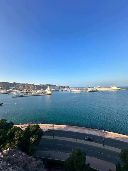image n.4 of Muscat : Special tour for Muscat visitors from cruise ships activity in Muscat, uploaded by supplier