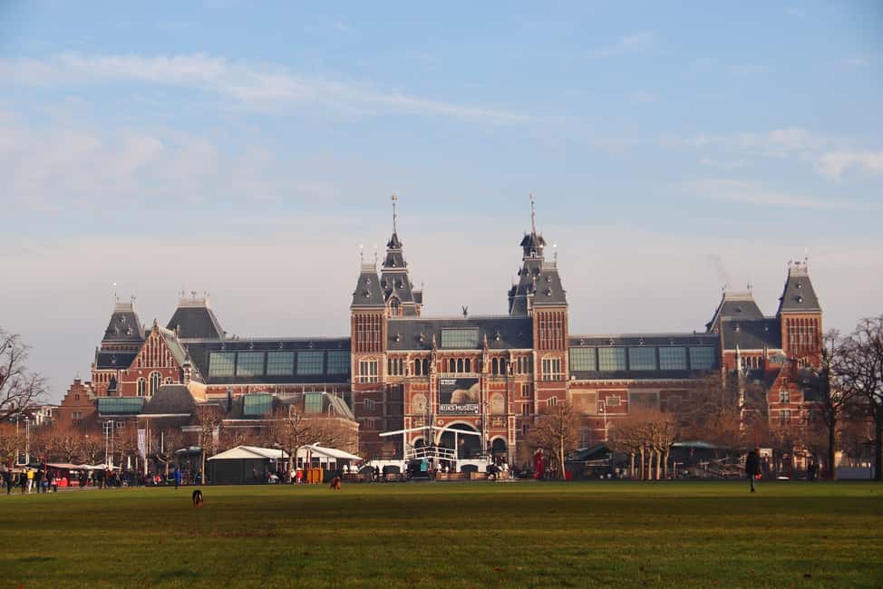Immagine nº 1 di Amsterdam: Rijksmuseumtour con biglietto incluso Tedesco o Inglese attività a Amsterdam, caricata dal fornitore