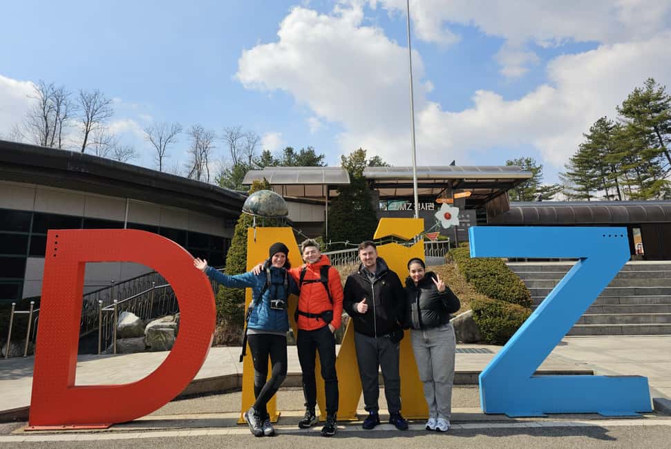 imagen n.º 1 de Seúl: tour guiado por la DMZ, tercer túnel y góndola opcional (tour EG) actividad en Paju-si, subida por el proveedor