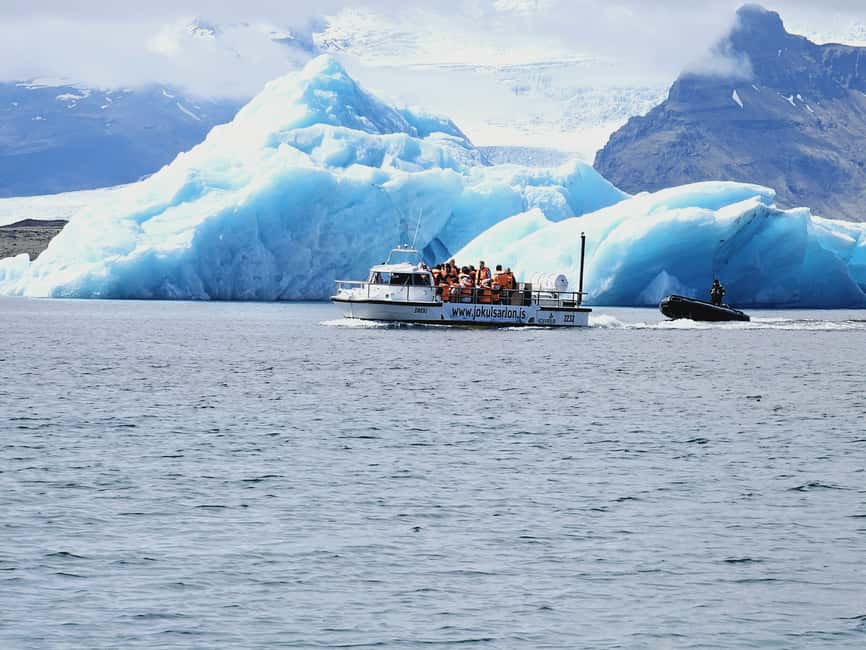 bild nr.16 av Diamond Beach & Jökulsárlón Glacier Exklusiv dagstur aktivitet i Norðurland eystra (Nordöstra regionen), uppladdad av arrangören