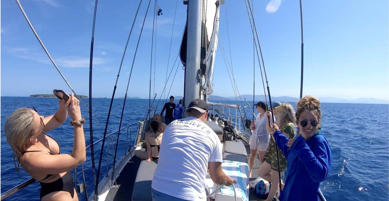 image n.2 of Cairns: Green Island & Great Barrier Reef Sailing Tour activity in Queensland, uploaded by supplier