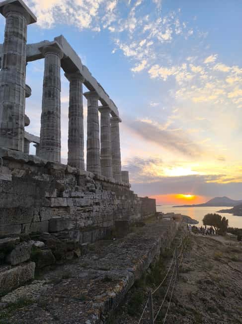 image n.6 of Cape Sounion & Temple of Poseidon Sunset Spanish tour activity in Sounion, uploaded by supplier