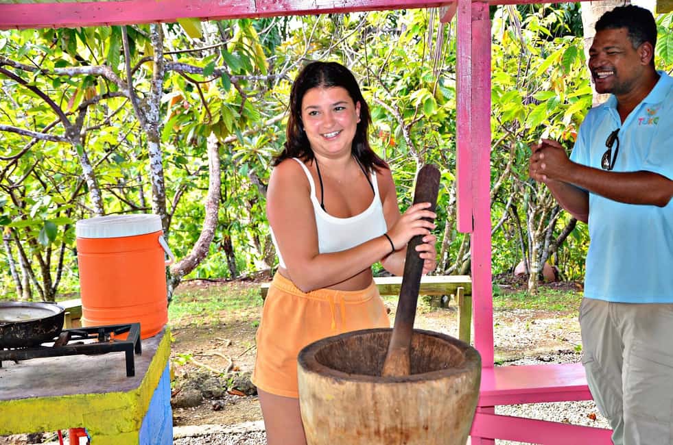imagem n.4 de Punta Cana: Zipline, Buggy, Passeio a cavalo e Almoço atividade em Higüey, carregada pelo fornecedor