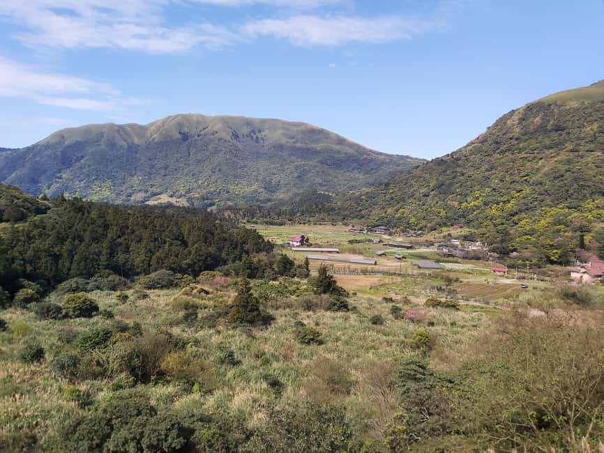 Image N°16 de Au départ de Taipei : excursion d'une journée à Beitou et au parc national de Yangmingshan activité à Taipei, publiée par le prestataire