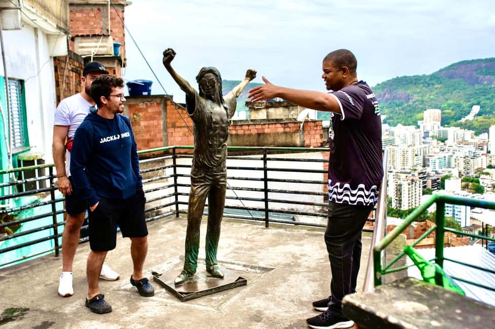 imagen n.º 6 de Río de Janeiro: Visita a la Favela de Santa Marta con un guía local actividad en Río de Janeiro, subida por el proveedor
