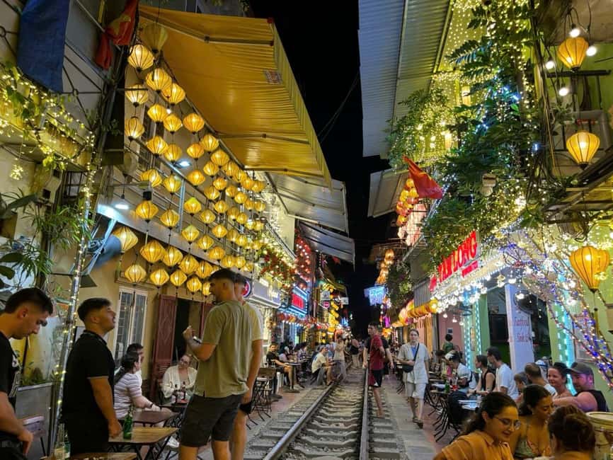 image n.23 of Hanoi: Incense Village, Hat, Lacquer Art & Train Street activity in Dong Bac, uploaded by supplier