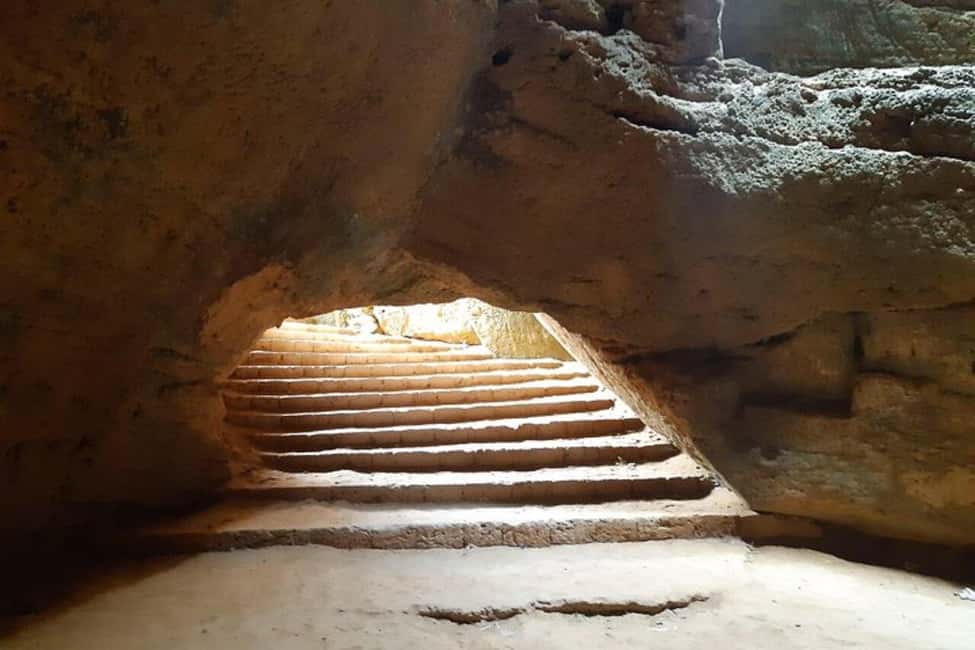 Image N°5 de Excursion d'une journée à Cap Bon : Fort de Kelibia, Kerkouane classée au patrimoine mondial de l'UNESCO et plage des Grottes activité à Région de Nabeul, publiée par le prestataire