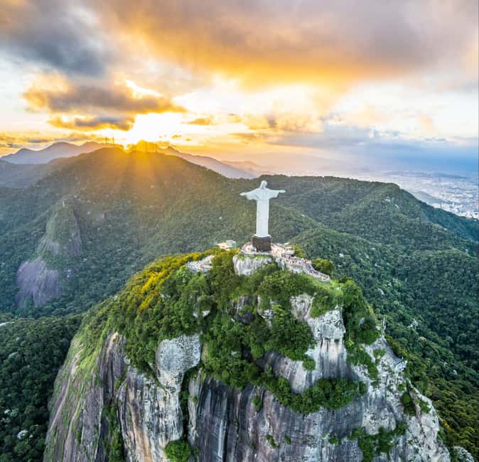 image n.8 of Rio de janeiro: Helicopter Tour activity in Rio de Janeiro, uploaded by supplier
