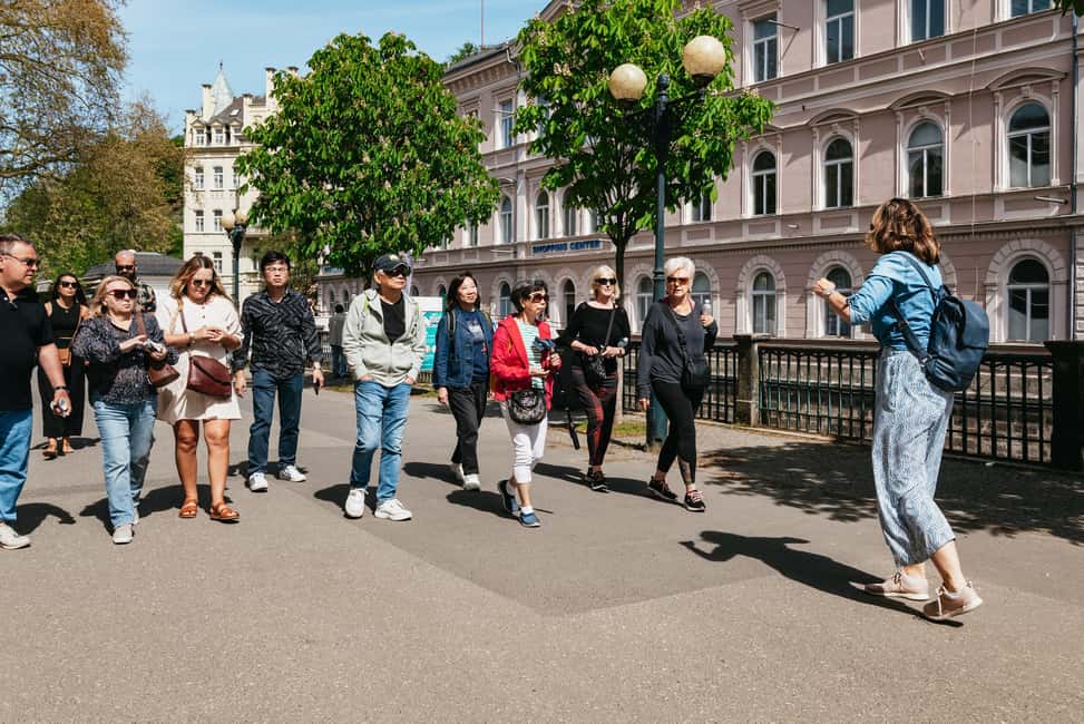 Karlovy Vary içindeki Prag: Gözetleme Kulesi ve Füniküler ile Karlovy Vary Günübirlik Gezisi etkinliğinin tedarikçi tarafından yüklenen 7 no'lu görseli