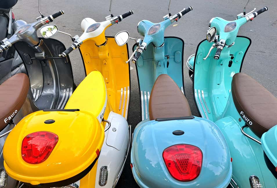 imagen n.º 10 de Maspalomas y Las Palmas: alquiler de scooters eléctricos de época actividad en Las Palmas de Gran Canaria, subida por el proveedor