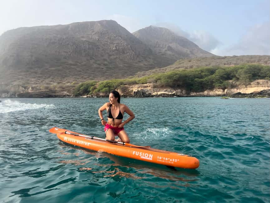 imagem n.5 de SUP Tarrafal: Aula e passeio de stand up paddle atividade em Tarrafal, carregada pelo fornecedor