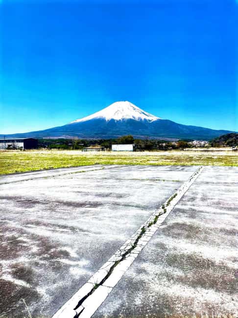 image n.30 of From Tokyo: Mount Fuji Full Day Private Tour English Guide activity in Fujikawaguchiko, uploaded by supplier