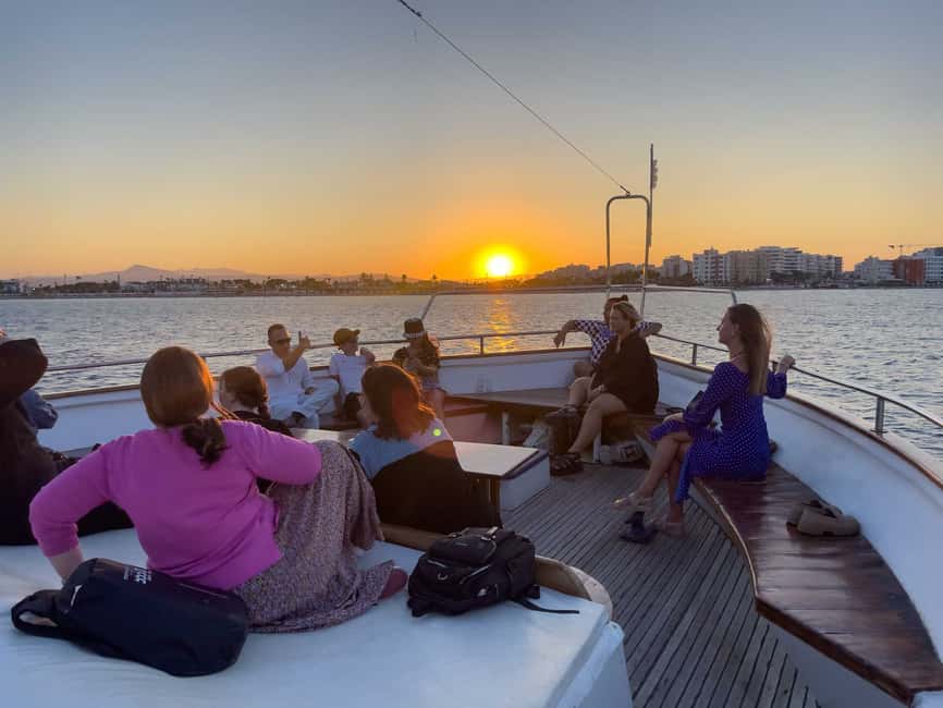 Image N°11 de Larnaca : Croisière au coucher du soleil avec un verre de vin activité à Larnaca, publiée par le prestataire