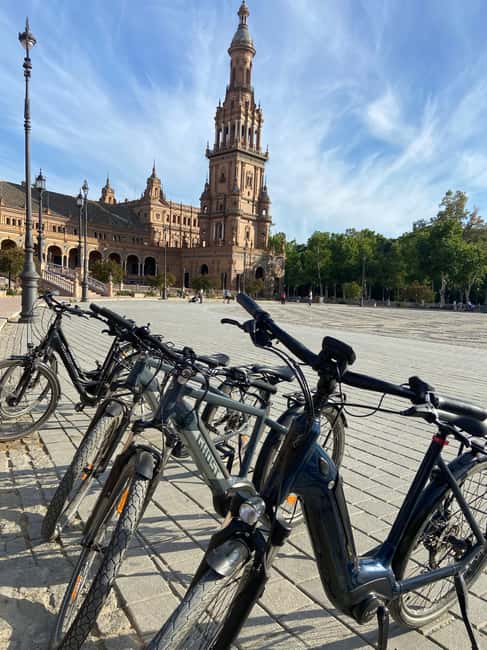 Bild Nr. 6 von Sevilla: Geführte Tour mit dem Elektrofahrrad Aktivität in Sevilla, hochgeladen vom Anbieter