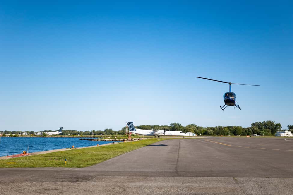 image n.7 of Toronto: City Sightseeing Helicopter Tour activity in Toronto, uploaded by supplier