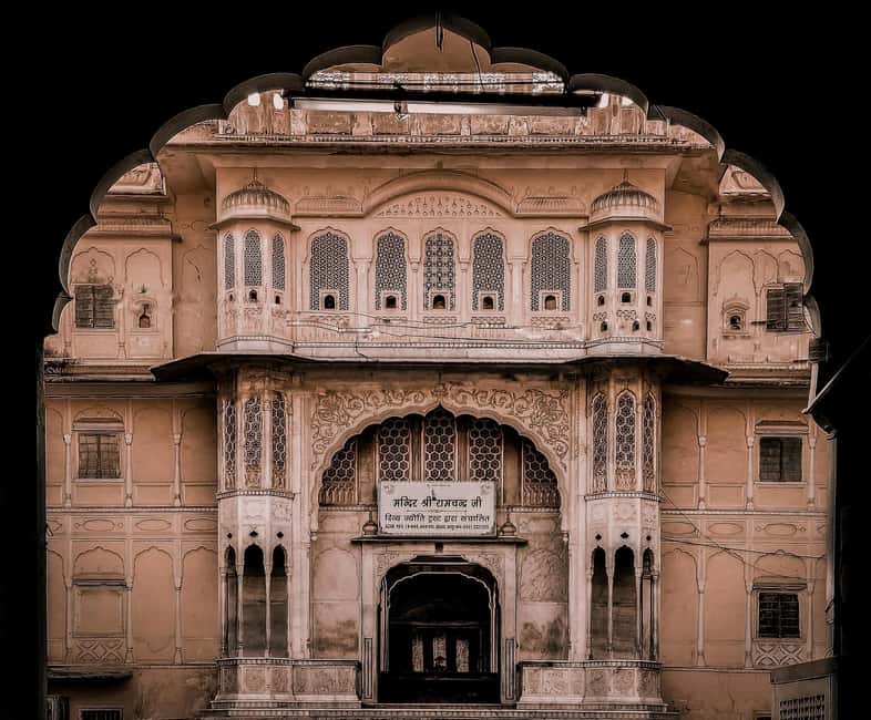 imagem n.14 de De Deli: Excursão de um dia a Jaipur com tudo incluído, no mesmo dia, de carro atividade em Amer, Índia, carregada pelo fornecedor