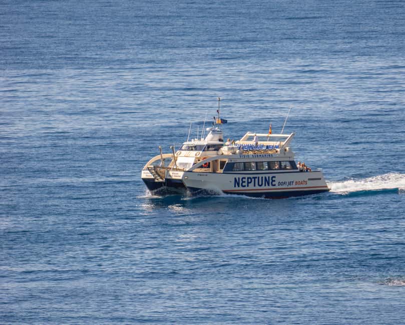 image n.4 of From Lloret de Mar: Roundtrip Ferry to Tossa de Mar activity in Lloret de Mar, uploaded by supplier