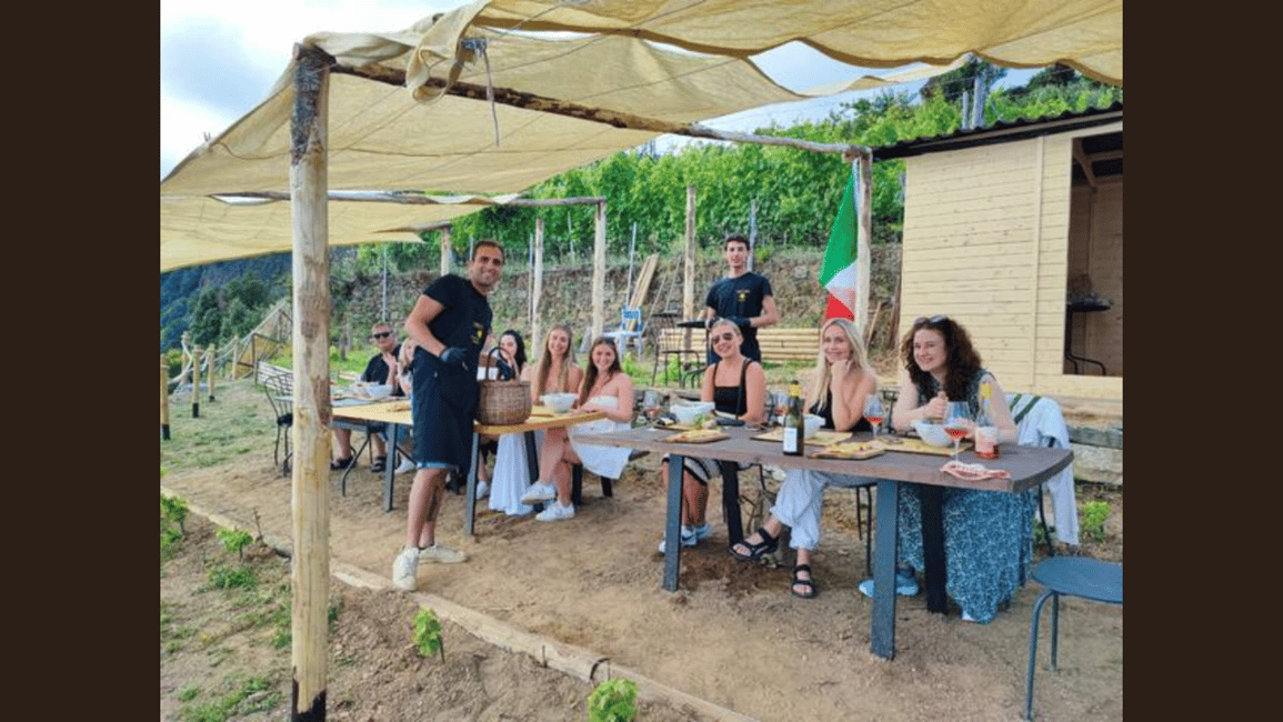 image n.2 of Volastra: BarCa Wine Tasting in Cinque Terre and Pesto Class activity in Volastra, uploaded by supplier