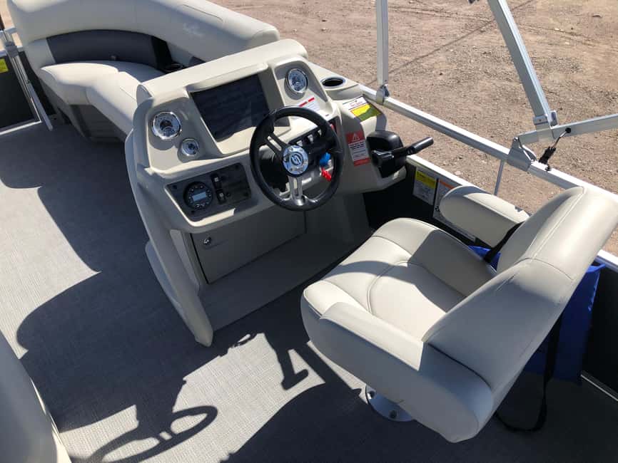 image n.3 of Pontoon Boat Rental activity in Arizona, uploaded by supplier