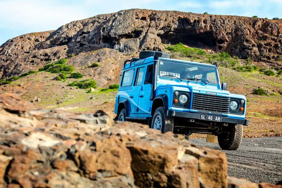 imagem n.15 de Tour de 4x4 com naufrágio e almoço local em Boa Vista atividade em Santa Maria, Cabo Verde, carregada pelo fornecedor