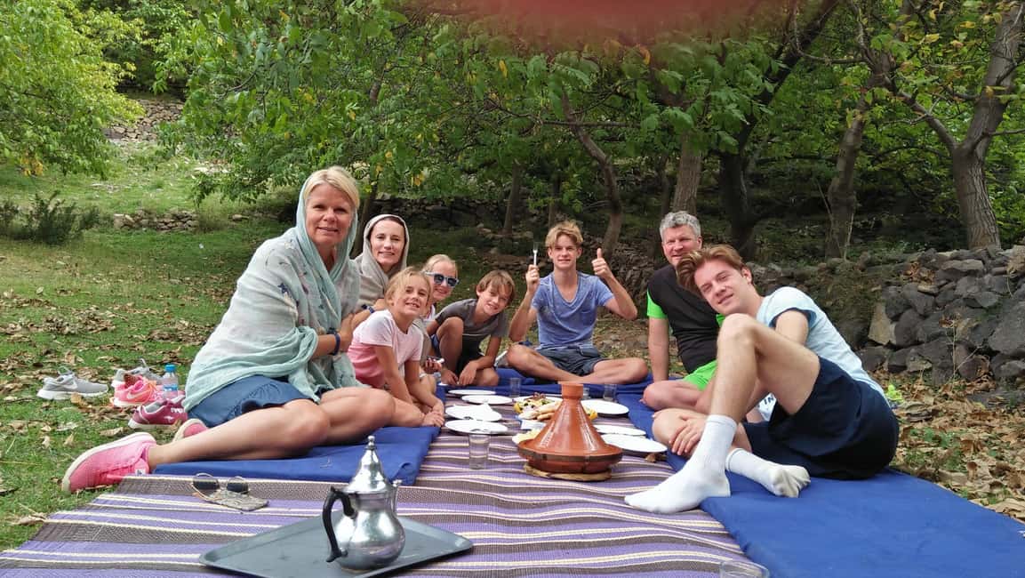 imagen n.º 8 de Marrakech: Excursión de 2 días al monte Toubkal con estancia de 1 noche y comidas actividad en Marrakech-Safí, subida por el proveedor