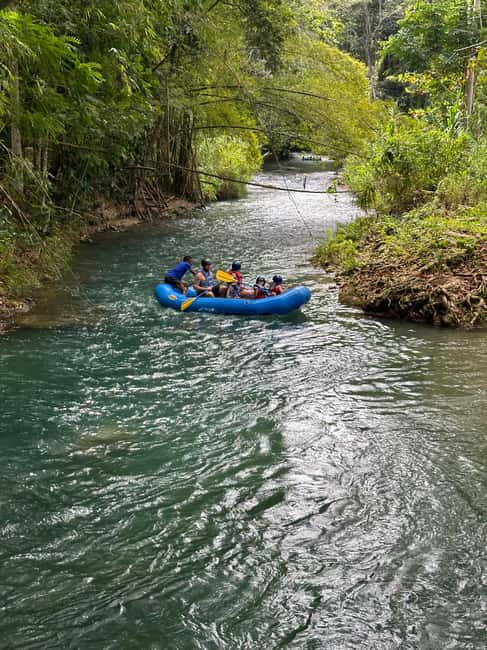 imagem n.14 de De Falmouth: Tour combinado de Blue Hole e River Tubing atividade em Clarendon, carregada pelo fornecedor