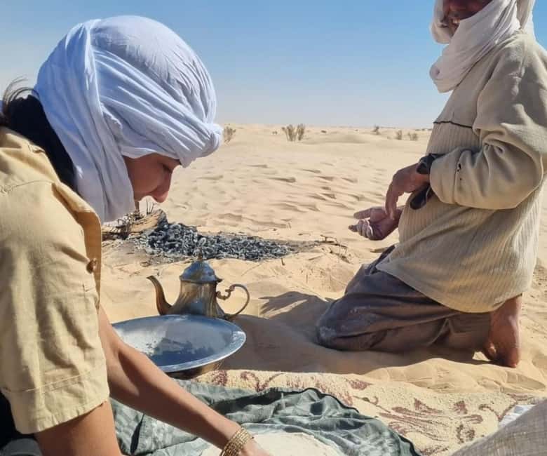 Image N°17 de Sahara Tunisie : Trekking à dos de chameau et Bivouac pour 2 Nignts activité à Gouvernorat de Médenine, publiée par le prestataire