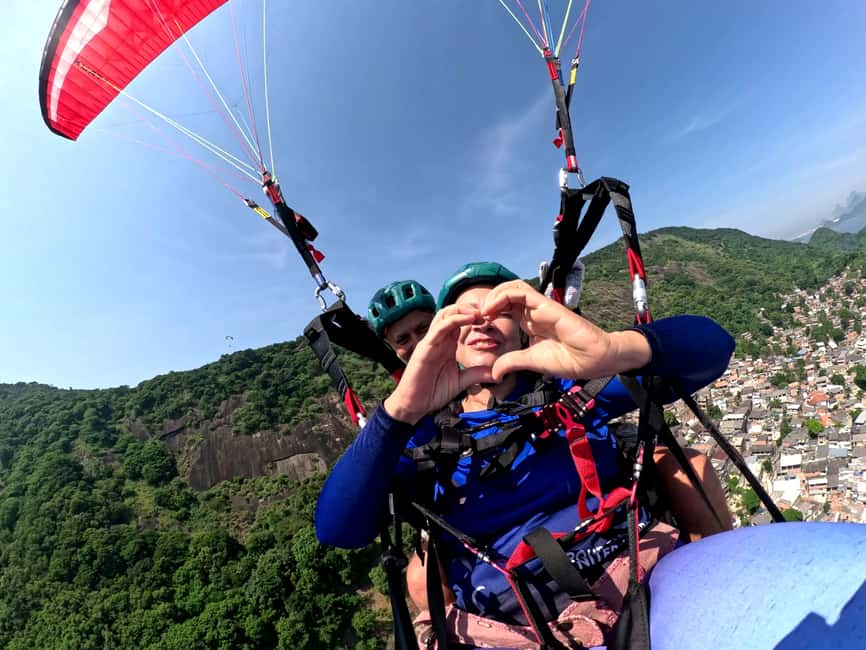 image n.3 of Rio de Janeiro: Paragliding in Niterói with experienced instructors activity in Niteroi, uploaded by supplier