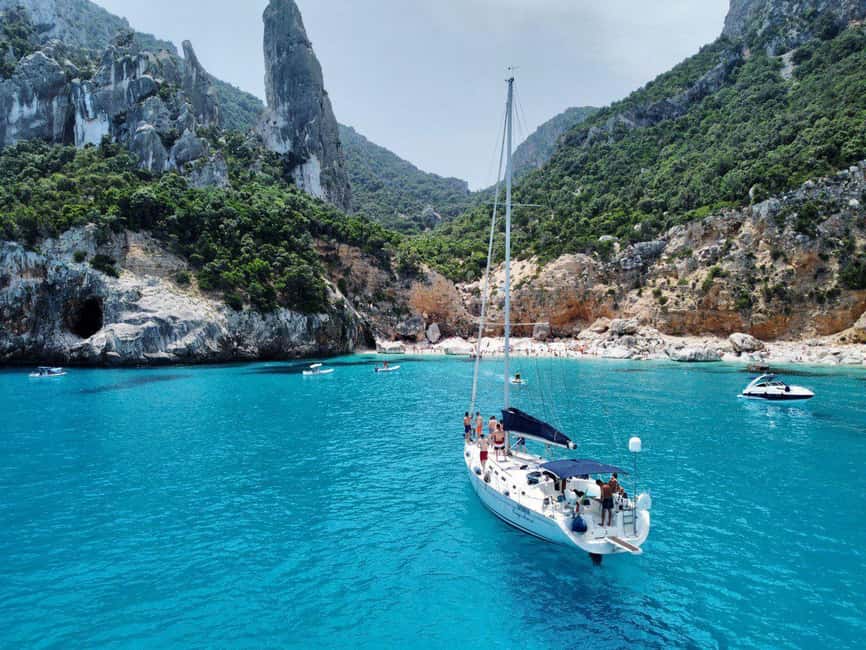 image n.33 of From Arbatax: Gulf of Orosei Sail Boat Trip with Lunch activity in Baunei, uploaded by supplier