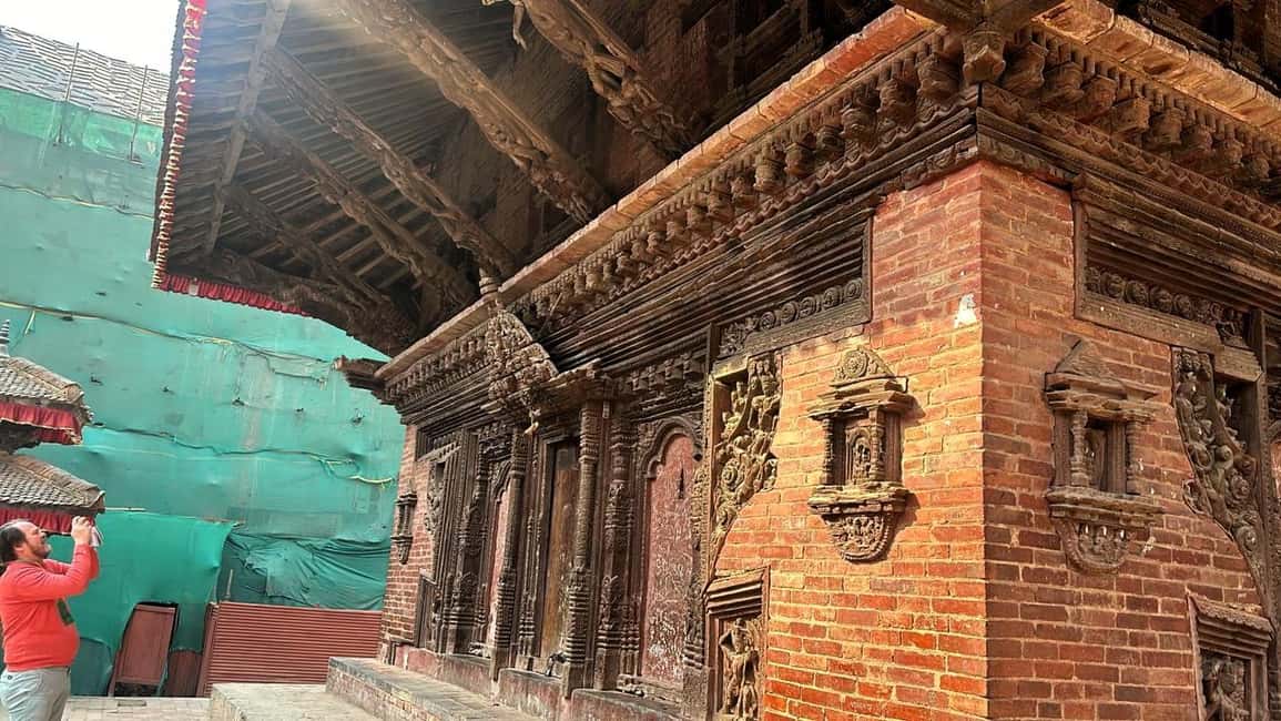 imagen n.º 23 de Katmandú: tour por 7 lugares declarados Patrimonio de la Humanidad por la UNESCO con cena o almuerzo opcional. actividad en Katmandú, subida por el proveedor