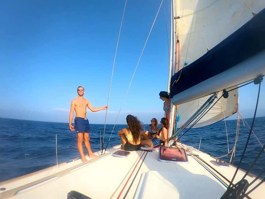 imagem n.6 de Meio dia de navegação espetacular - Ilha do Sal, Cabo Verde atividade em Santa Maria, Cabo Verde, carregada pelo fornecedor
