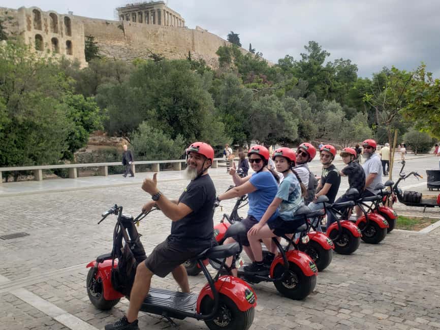 Atina içindeki Atina: Ödüllü Akropolis Rehberli e-Scooter Turu etkinliğinin tedarikçi tarafından yüklenen 4 no'lu görseli