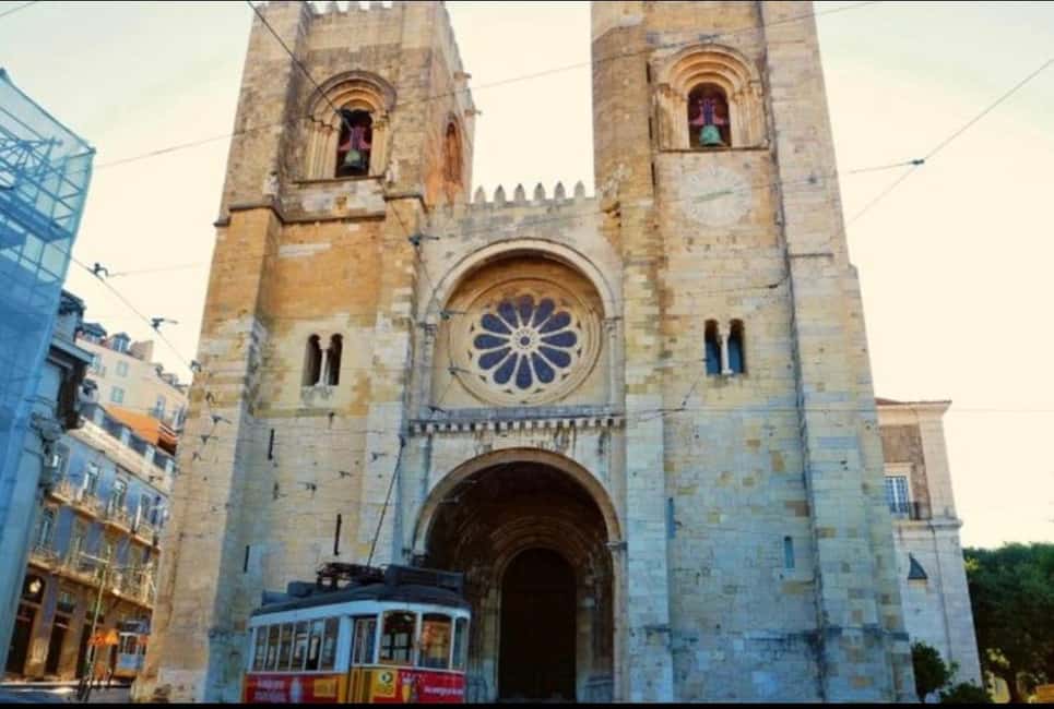 imagen n.º 2 de Día completo en Lisboa con Tuk-Tuk actividad en Lisboa, subida por el proveedor