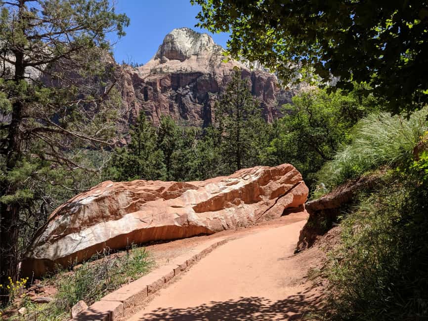 image n.85 of Las Vegas: Grand Canyon, Zion and Monument Valley 3-Day Trip activity in Arizona, uploaded by supplier