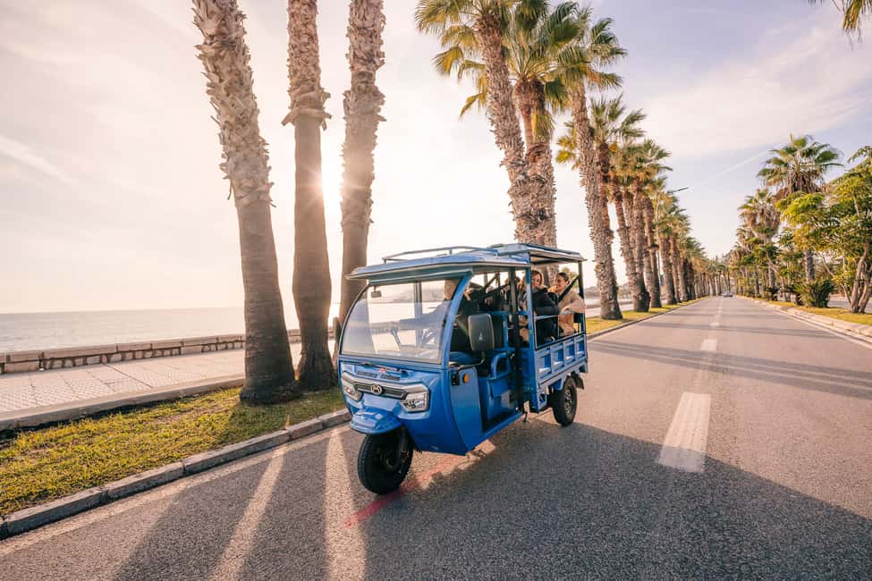 bild nr.2 av Express tuktuki-tur i Malaga: Gibralfaro utsiktsplats och fotografi aktivitet i Málaga, uppladdad av arrangören