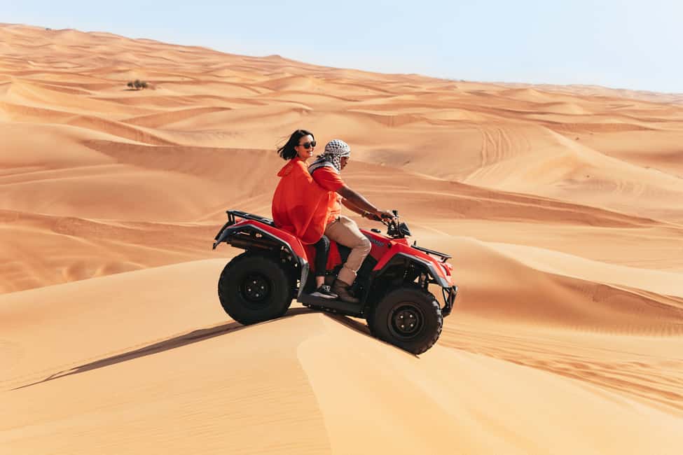 imagem n.17 de Dubai: Meio dia de Safari no Deserto, Passeio de Camelo e Quadriciclo atividade em Dubai, carregada pelo fornecedor